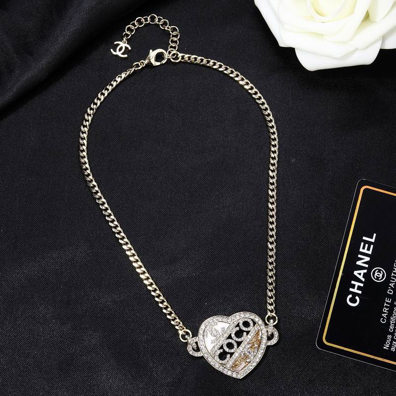 Chanel Necklace 03yxs170